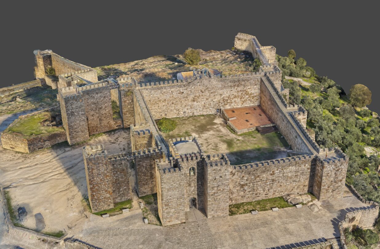 Fotogrametría con dron RTK para arquitectura y conservación del Castillo de Trujillo, Cáceres